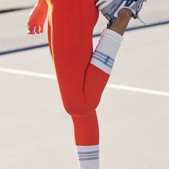 FREE PEOPLE MOVEMENT Sock it To Me Leggings SZ Small Orange Flame NWT $108 - Picture 1 of 5